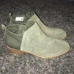 Forest green booties